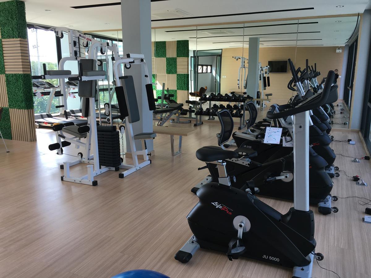 The Change Suites Korat Накхонратчасима Экстерьер фото