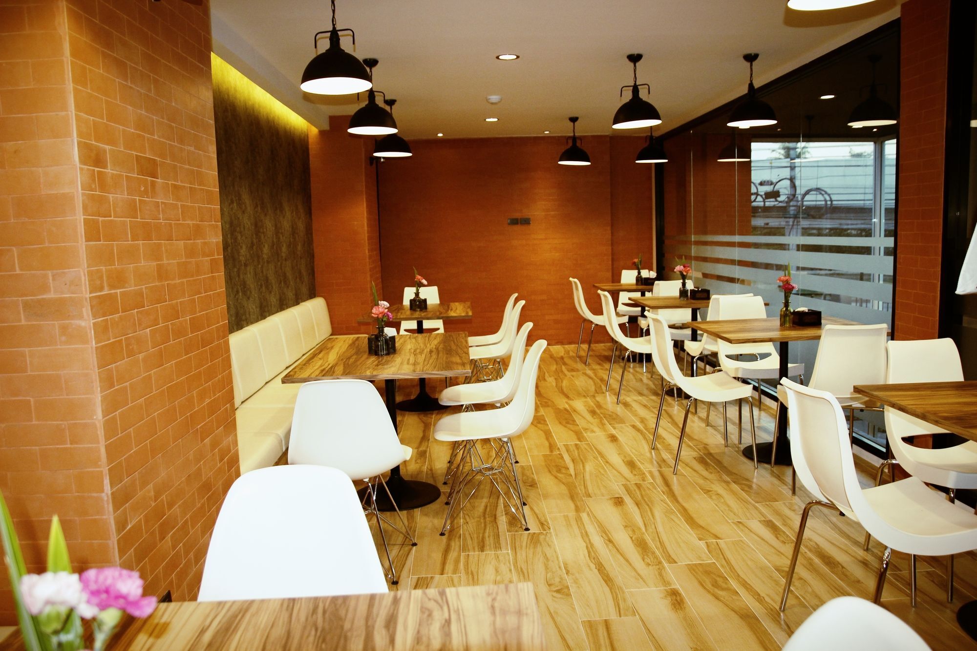 The Change Suites Korat Накхонратчасима Экстерьер фото